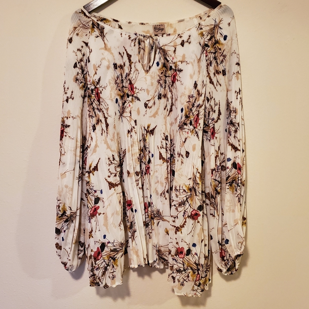 Como Vintage Floral Top